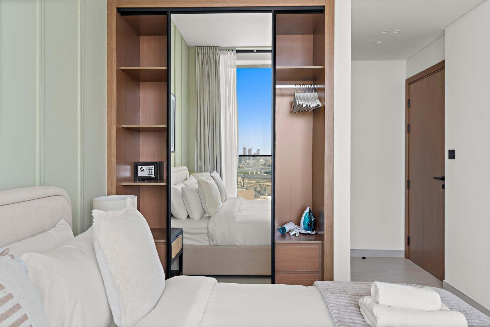 Apartment Silkhaus Premier 1br In Binghatti Venus Near Jvc *